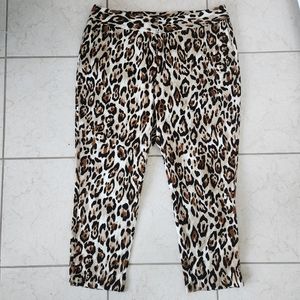 IMNYC leopard print Capri pants large